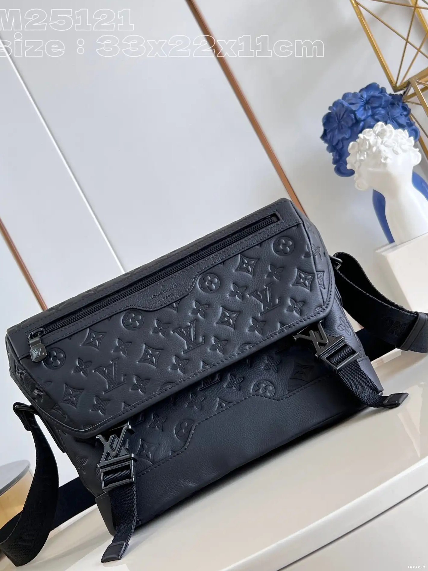 Voyager LOUIS Messenger PM-33*22.5*11CM VUITTON 0611